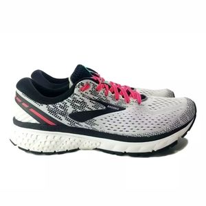 Brooks Ghost 11 Women's Size 9 B Running Shoes